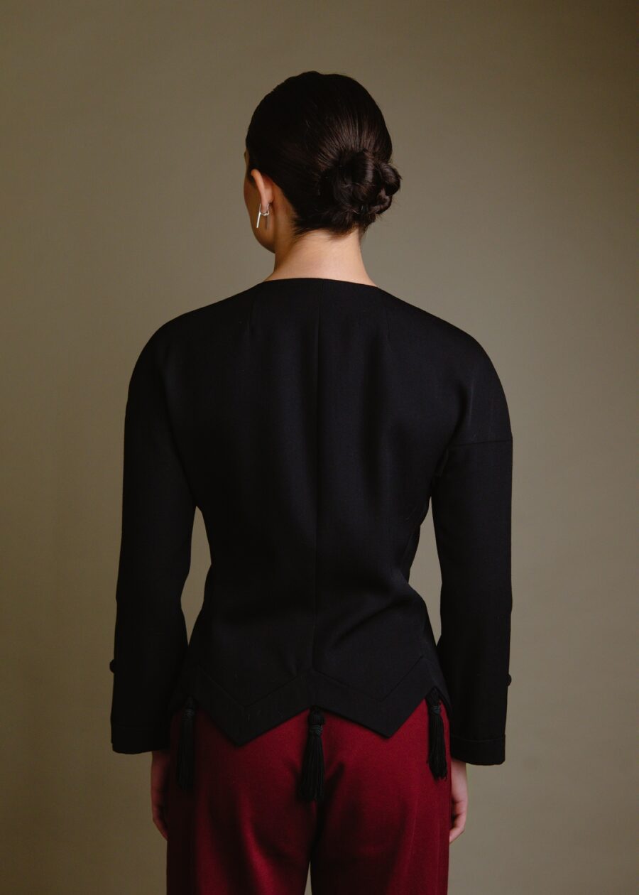 Chaqueta Vintage Negra de Balenciaga con Detalles de Borlas – Años 80/90 - Imagen 2