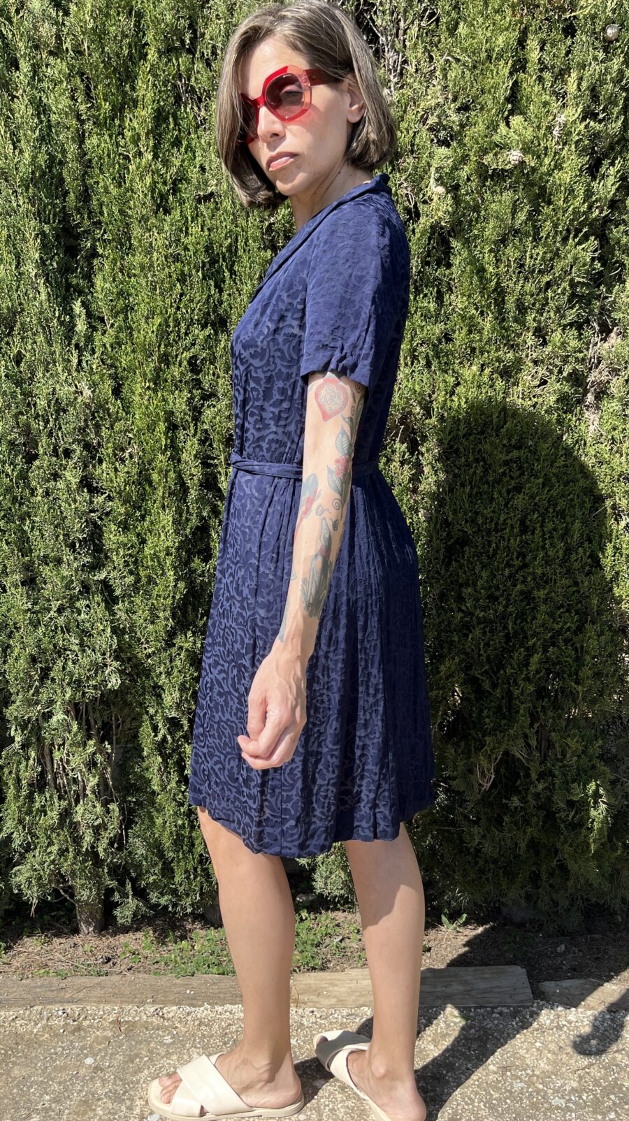 Vestido Hecho a Mano Años 70 en Jacquard Azul Marino con Cinturón Incorporado - Imagen 14
