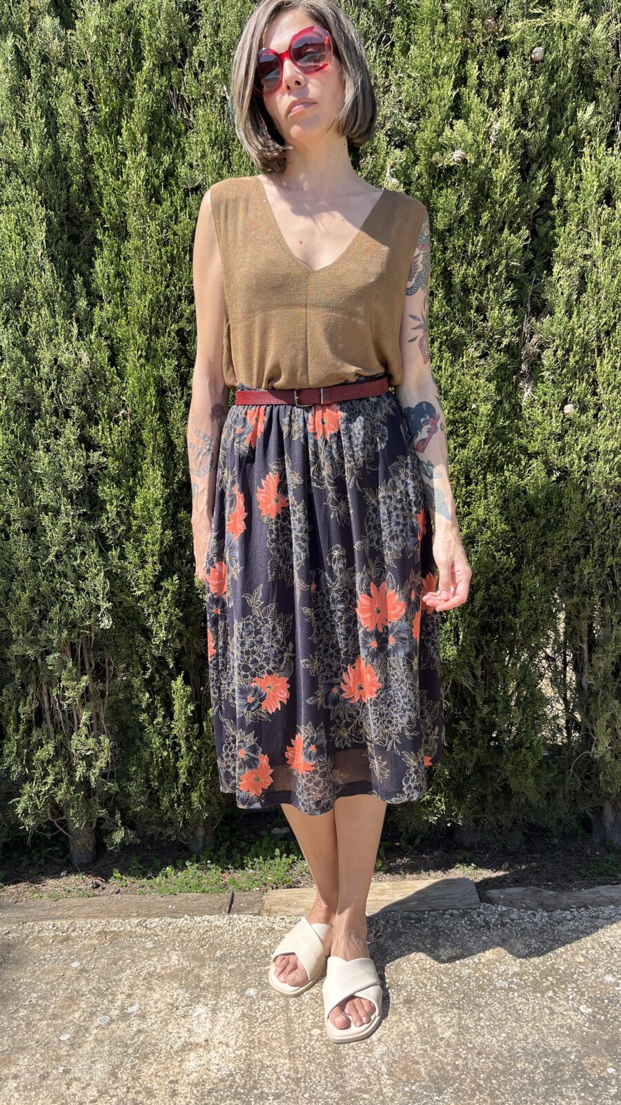 Falda Vintage Años 70 con Estampado Floral en Azul y Coral — Hecha en Francia - Imagen 8