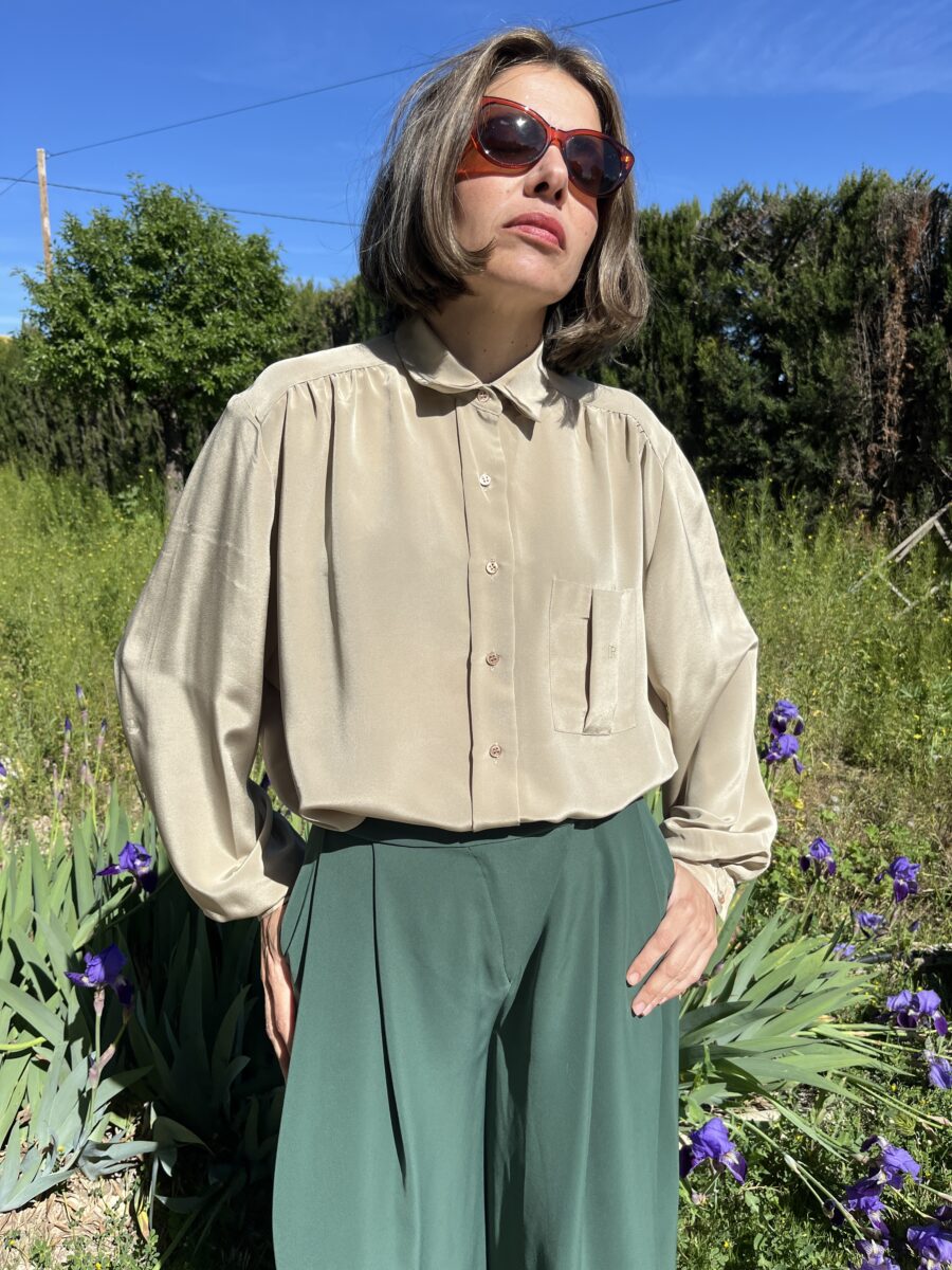Blusa Vintage de Seda Satinada de Nina Ricci París - Imagen 12
