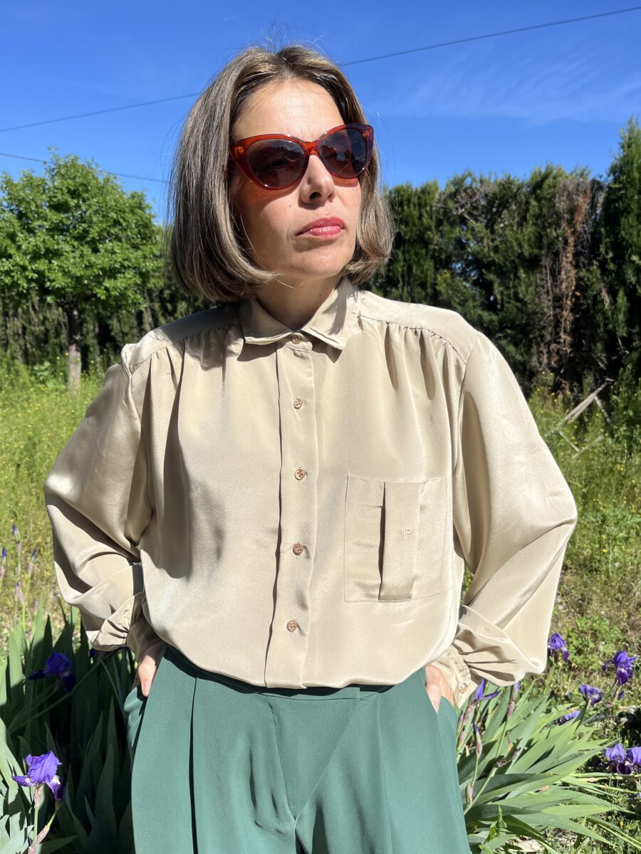 Blusa Vintage de Seda Satinada de Nina Ricci París - Imagen 10