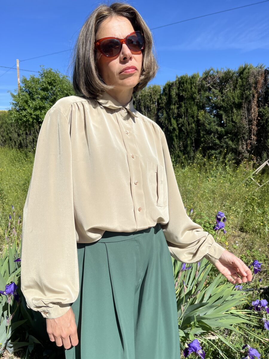 Blusa Vintage de Seda Satinada de Nina Ricci París - Imagen 9
