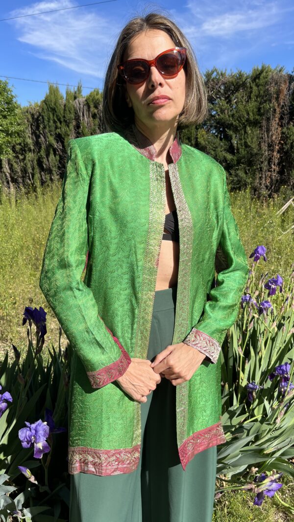 Chaqueta Reversible de Seda Hecha a Mano – Años 90