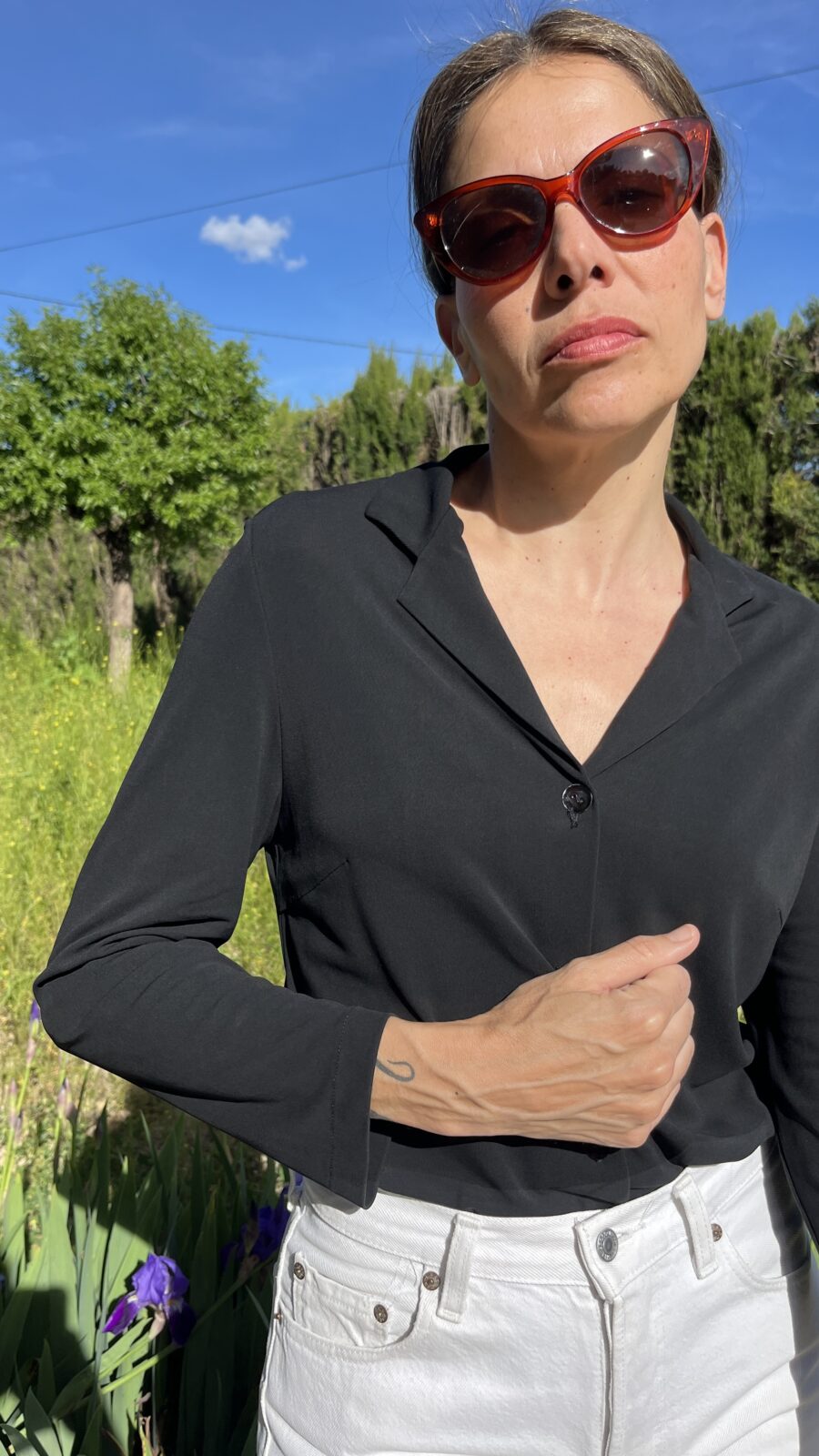Camisa de Punto Sintético Negra Escorpión Años 90