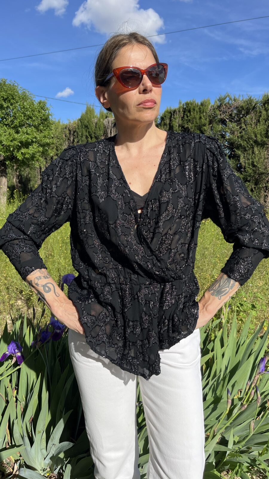 Blusa Vintage Negra con Bordados Lurex de Priscille (El Corte Inglés) - Imagen 3
