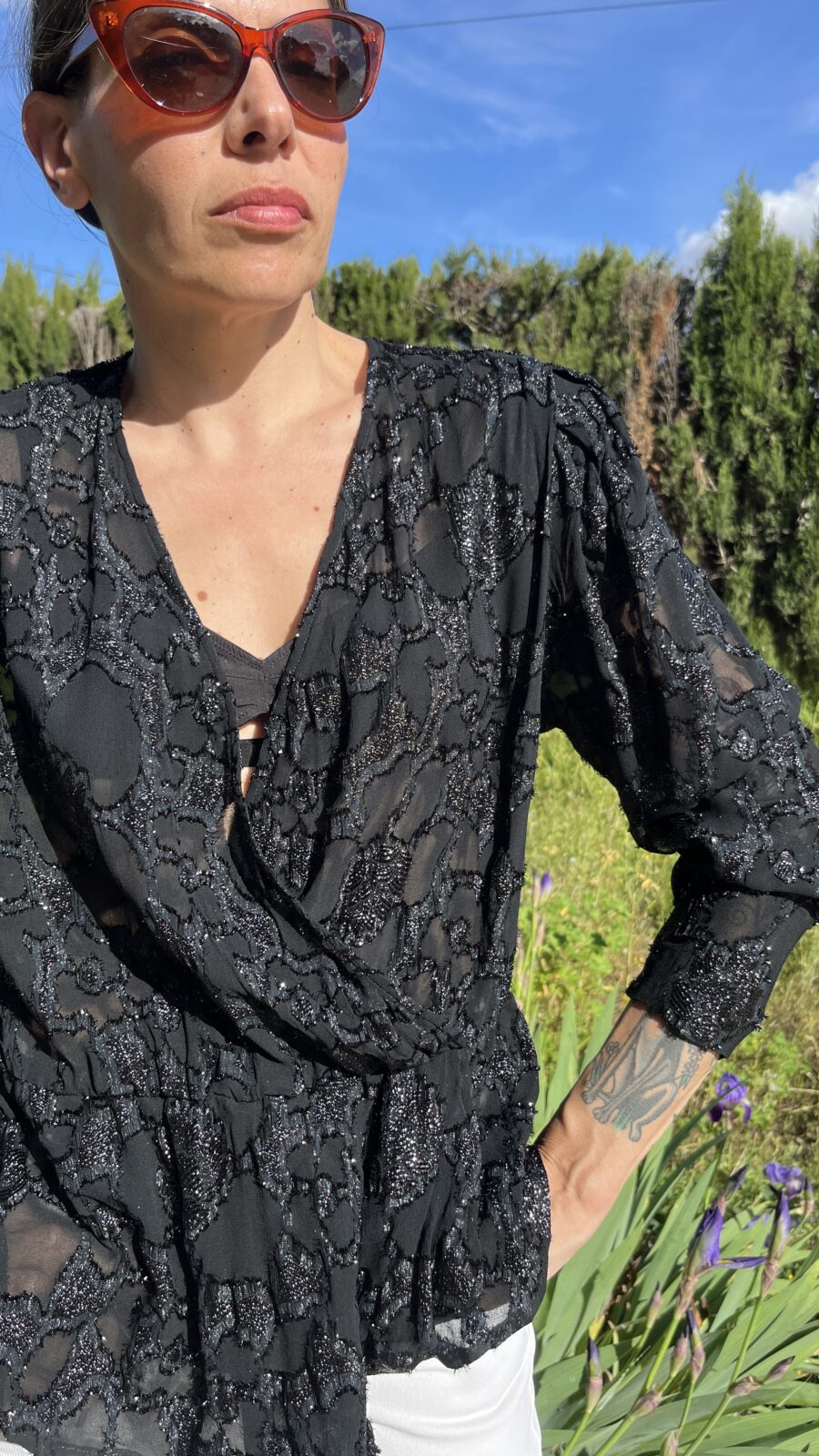 Blusa Vintage Negra con Bordados Lurex de Priscille (El Corte Inglés) - Imagen 6