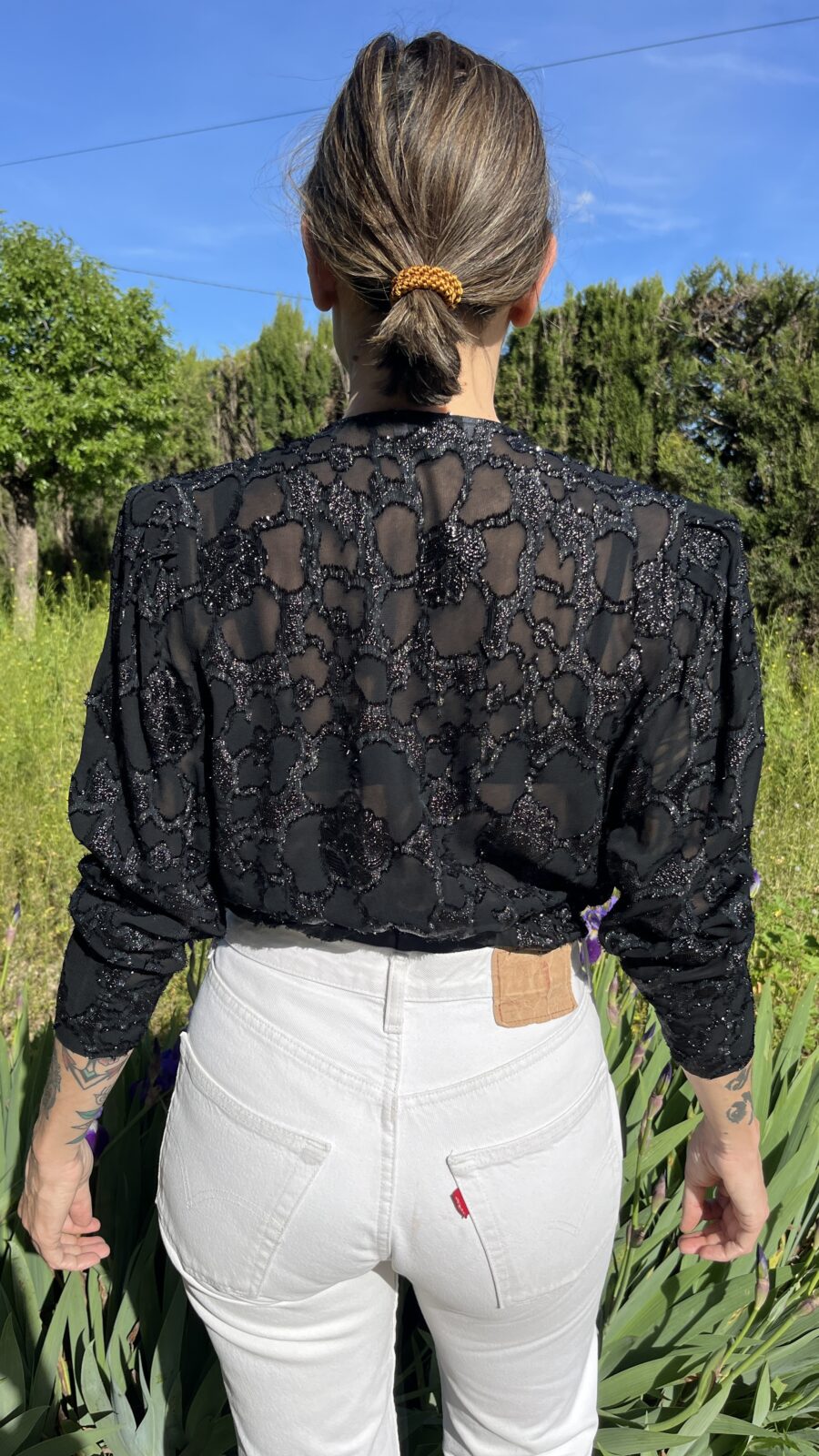 Blusa Vintage Negra con Bordados Lurex de Priscille (El Corte Inglés) - Imagen 15