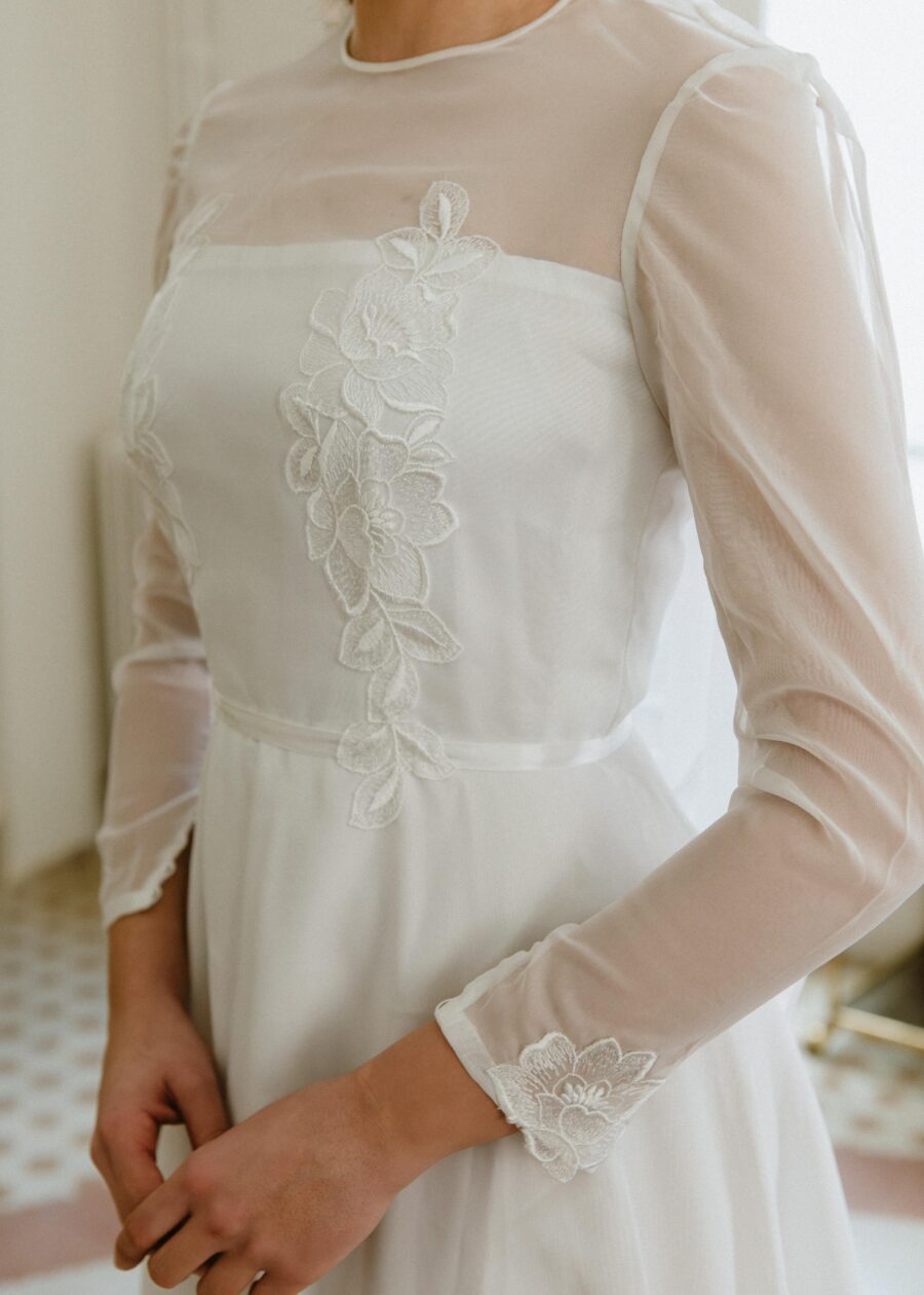 Vestido de Novia Vintage Años 60 "Adela" en Gasa de Poliéster con Bordados Florales - Imagen 6