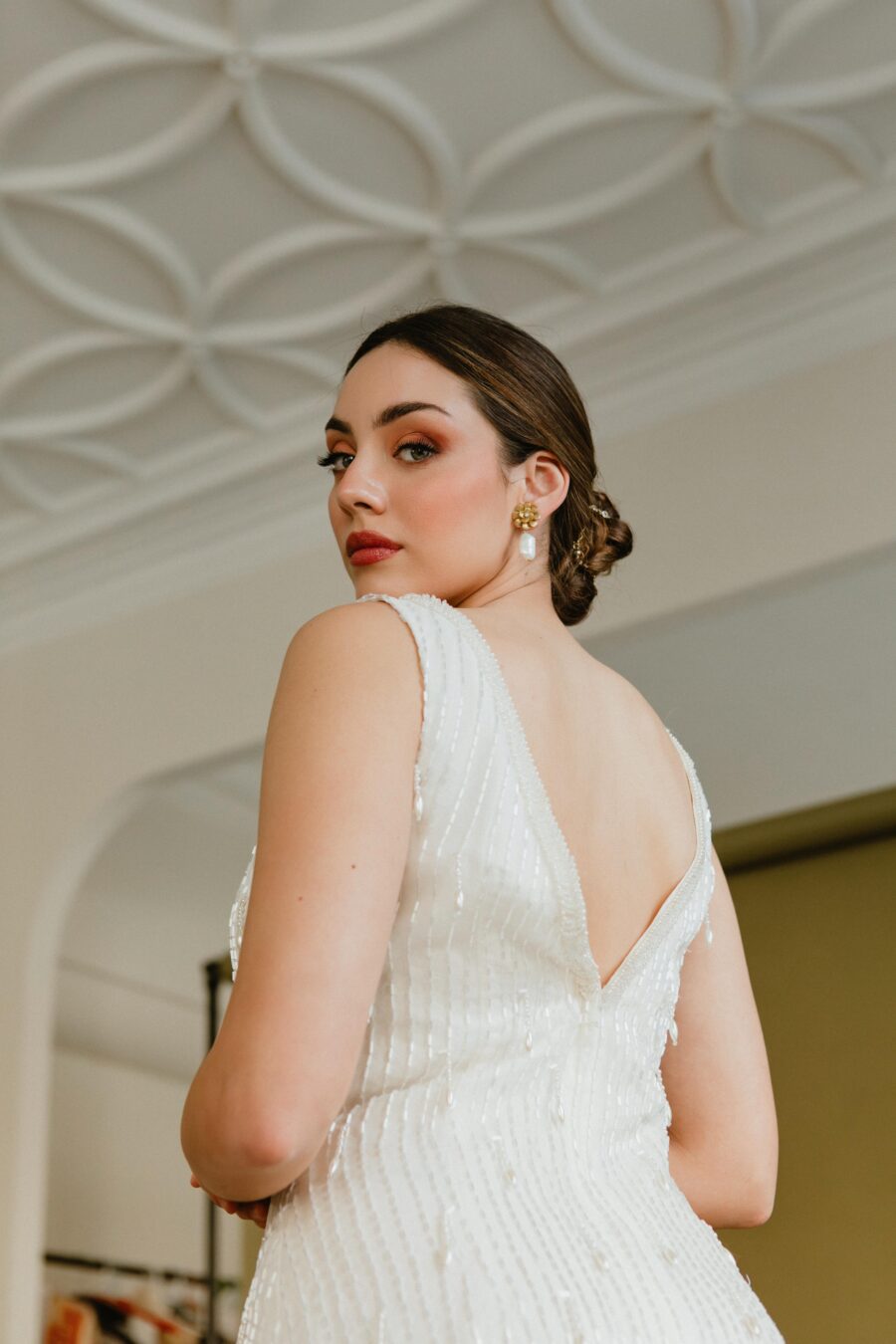 Vestido de Novia Vintage Años 90 "Lola" con Bordado de Lentejuelas y Perlas - Imagen 4