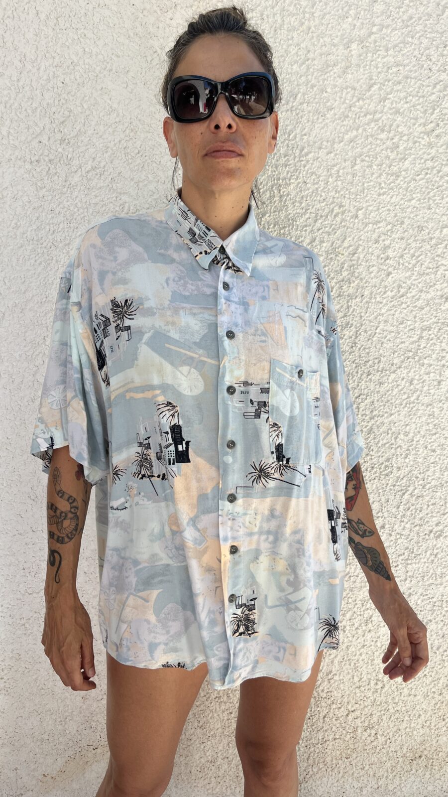 Camisa Vintage Años 80 de Viscosa con Estampado Costero - Imagen 2