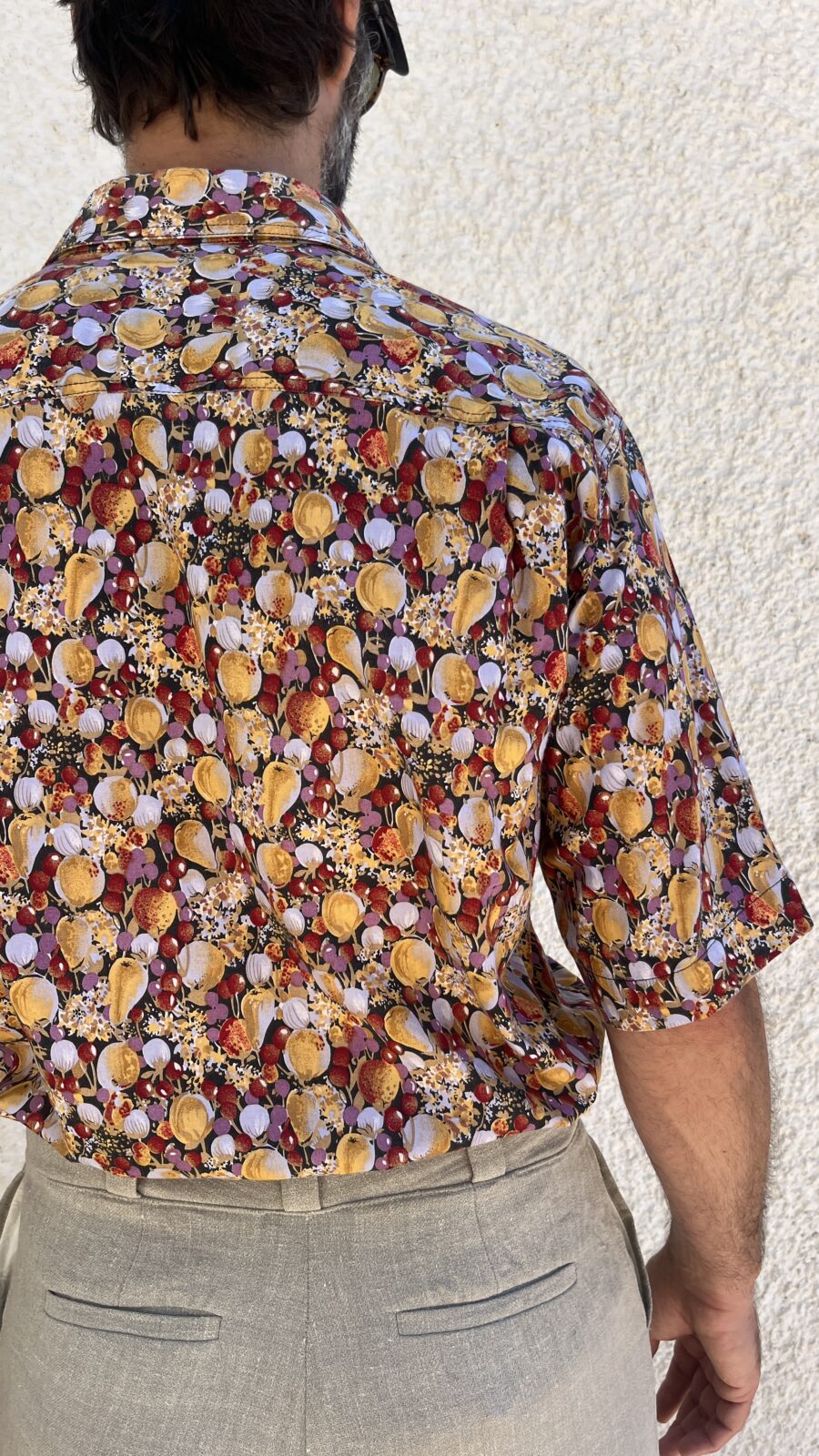 Camisa unisex Vintage Española Años 80 con Estampado de Frutas y Flores - Imagen 9
