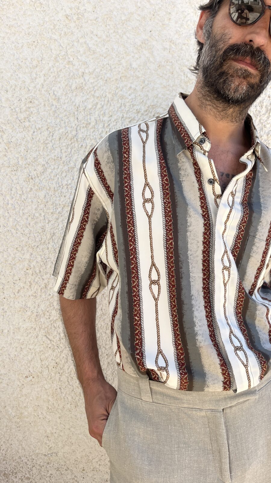 Camisa Vintage Unisex Años 80 con Estampado de Cuerdas y Rayas en Poliéster - Imagen 10
