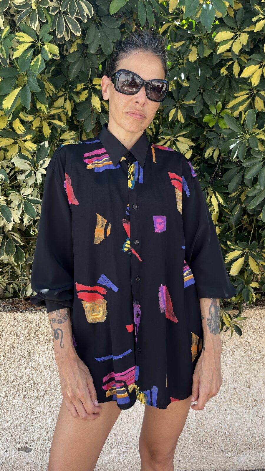 Camisa Vintage Negra Estampada “La Ruta”– Años 80 - Imagen 2