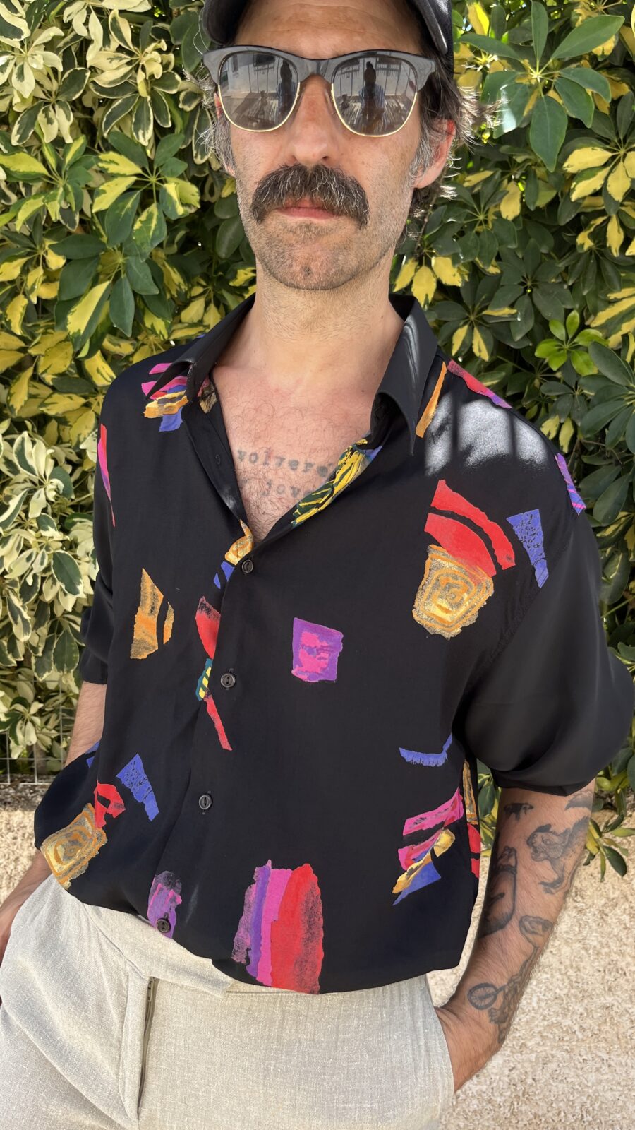Camisa Vintage Negra Estampada “La Ruta”– Años 80 - Imagen 3