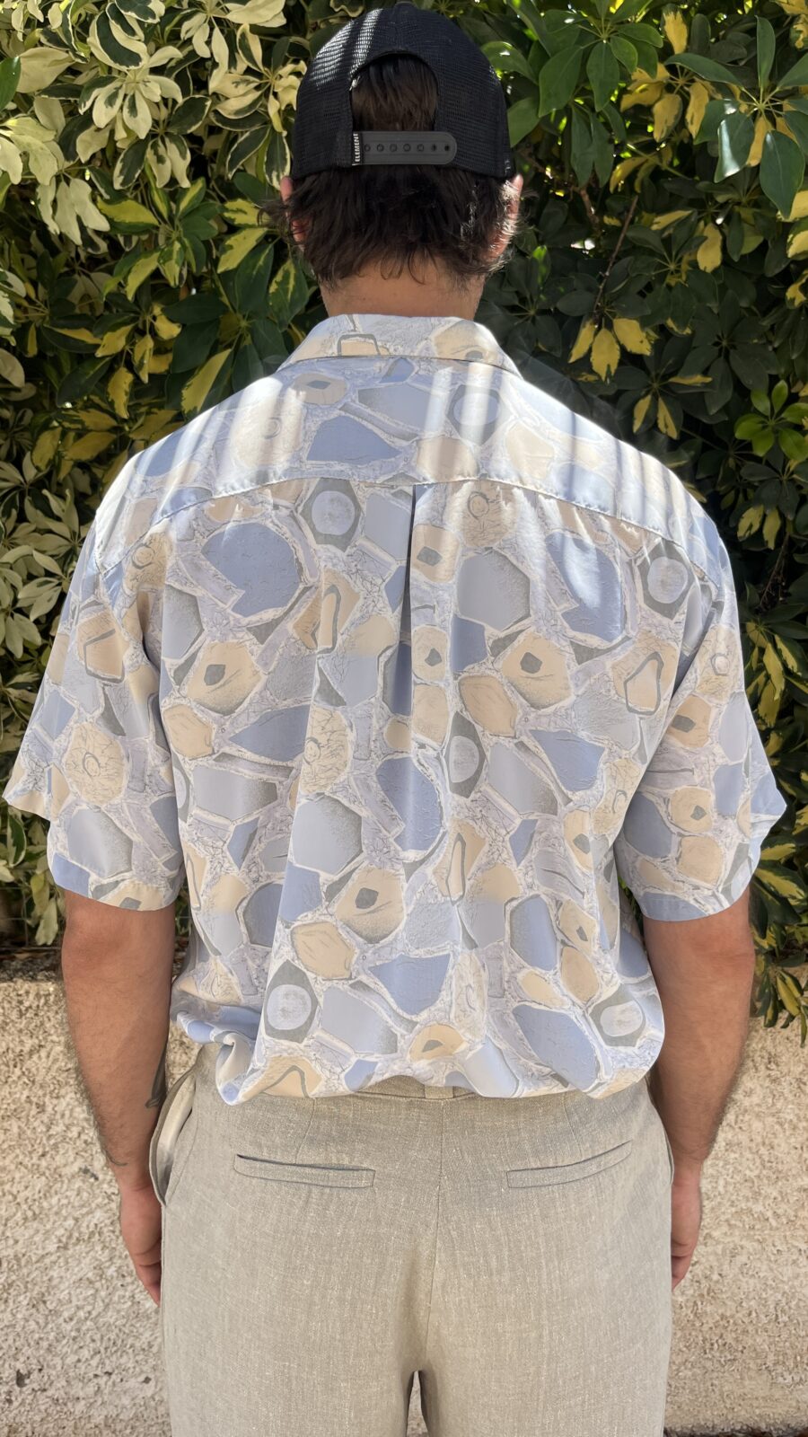 Camisa Unisex Vintage Jabato con Estampado Geométrico – Años 80 - Imagen 5