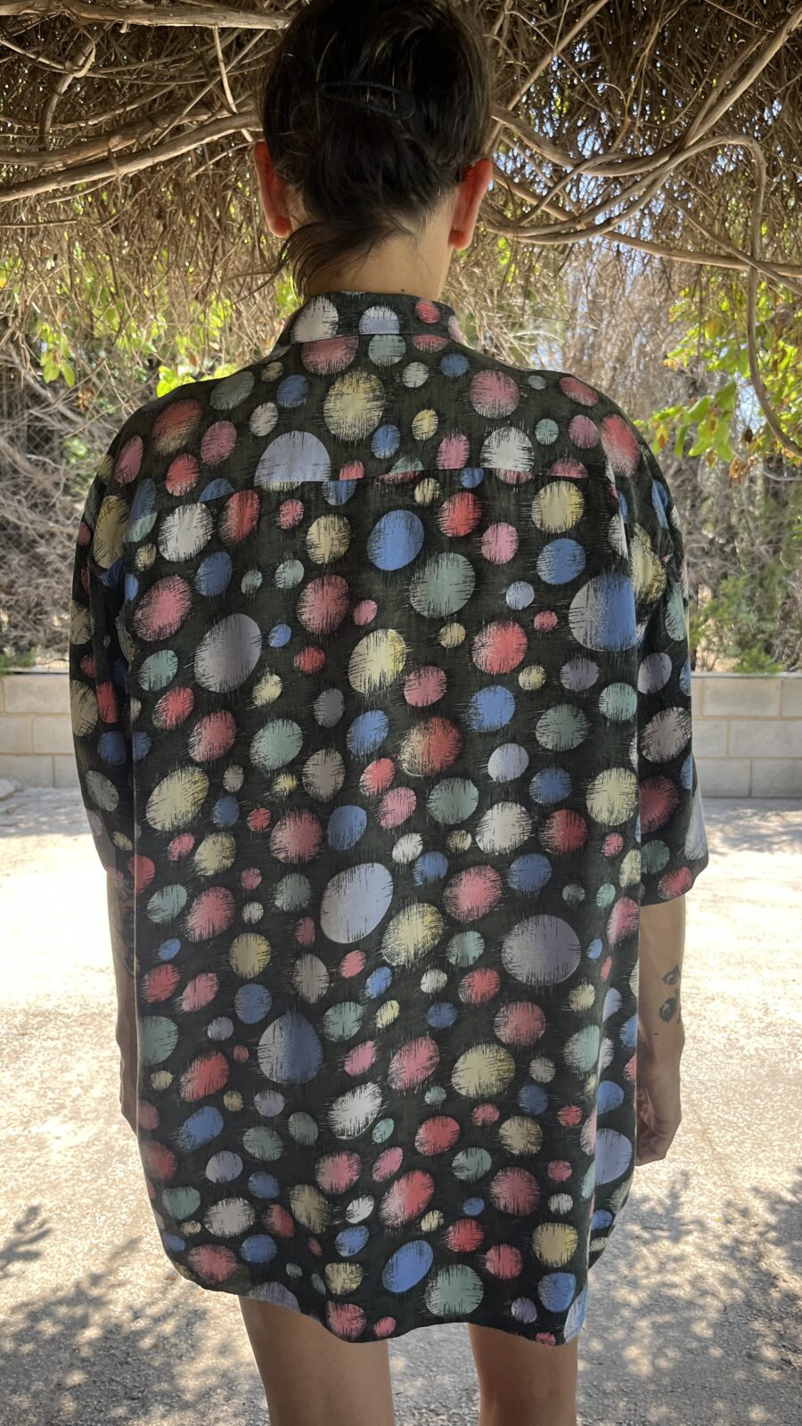Camisa Vintage Años 80 "Snooker" con Estampado de Círculos Multicolor - Imagen 12