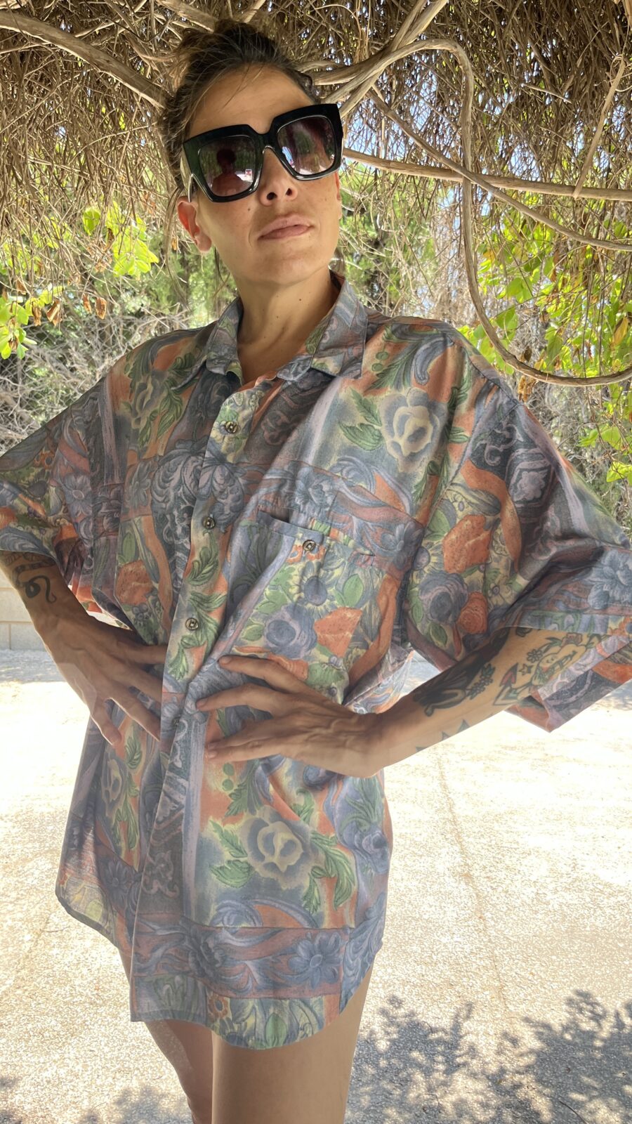 Camisa Vintage hecha en España de Viscosa con Estampado Floral Pastel - Imagen 5