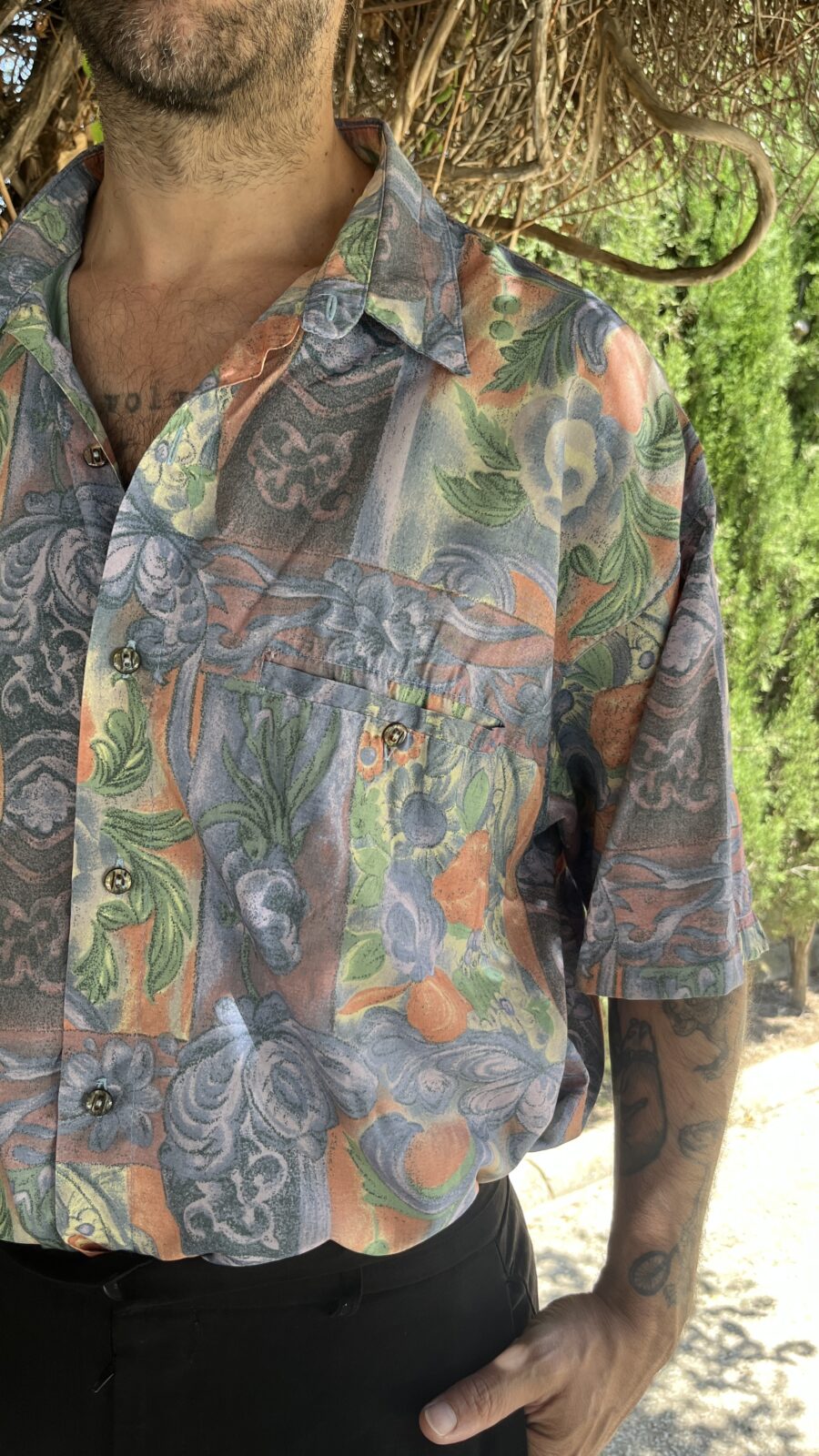 Camisa Vintage hecha en España de Viscosa con Estampado Floral Pastel - Imagen 8