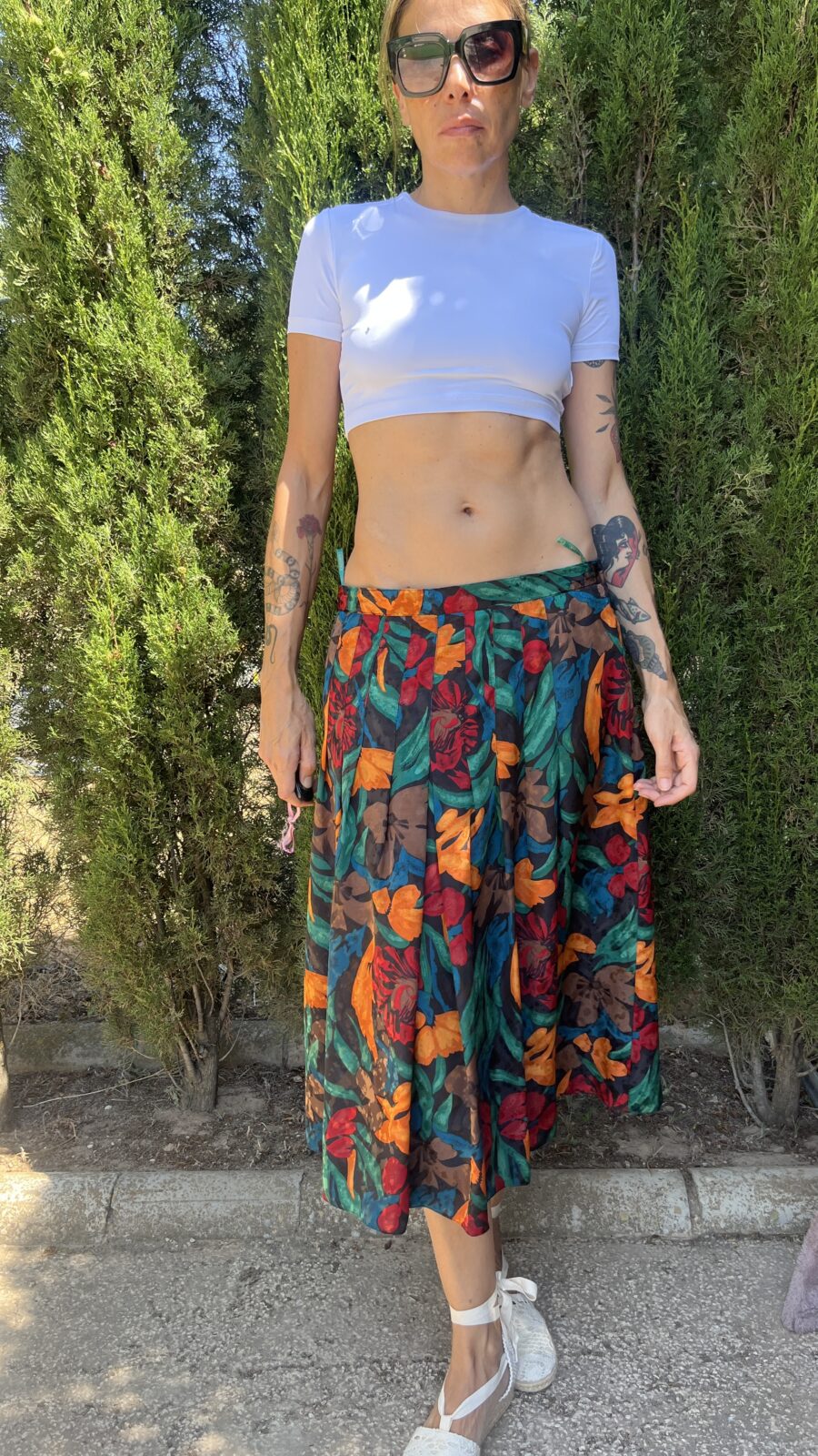 Falda Vintage Años 80 con Estampado Floral Multicolor - Imagen 10