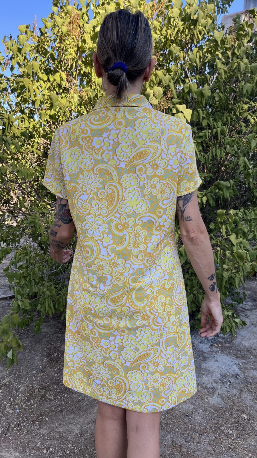 Vestido Vintage Años 60 con Estampado Psicodélico y Forro Interior - Imagen 5