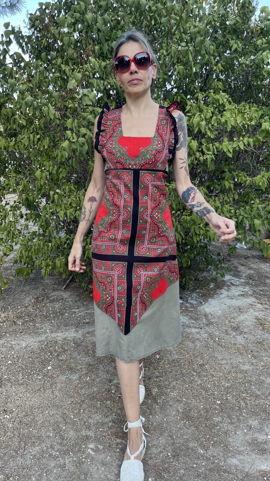 Vestido Vintage Años 70 en Algodón con Estampado Cachemir y Falda en Contraste - Imagen 4