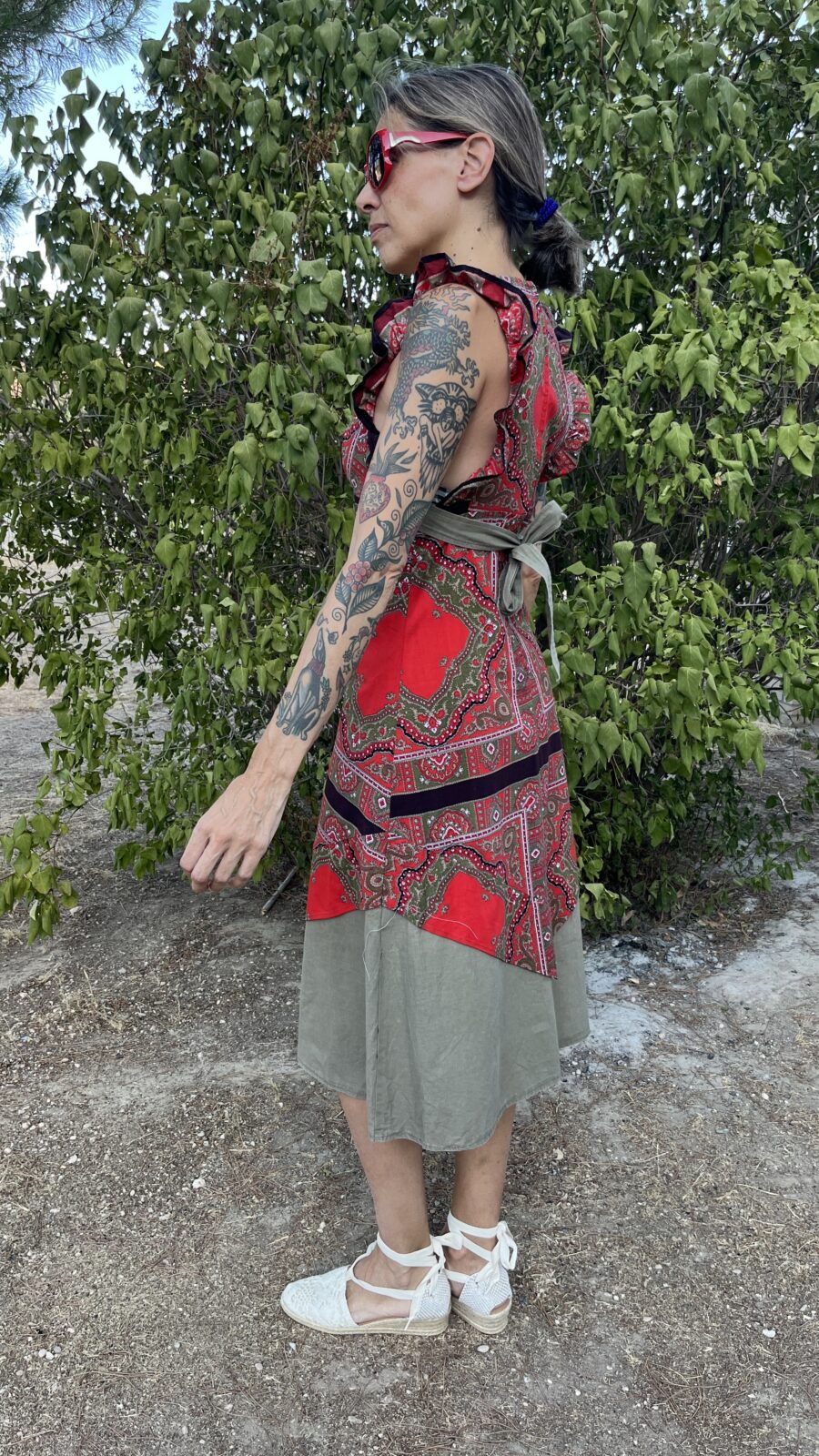 Vestido Vintage Años 70 en Algodón con Estampado Cachemir y Falda en Contraste - Imagen 5