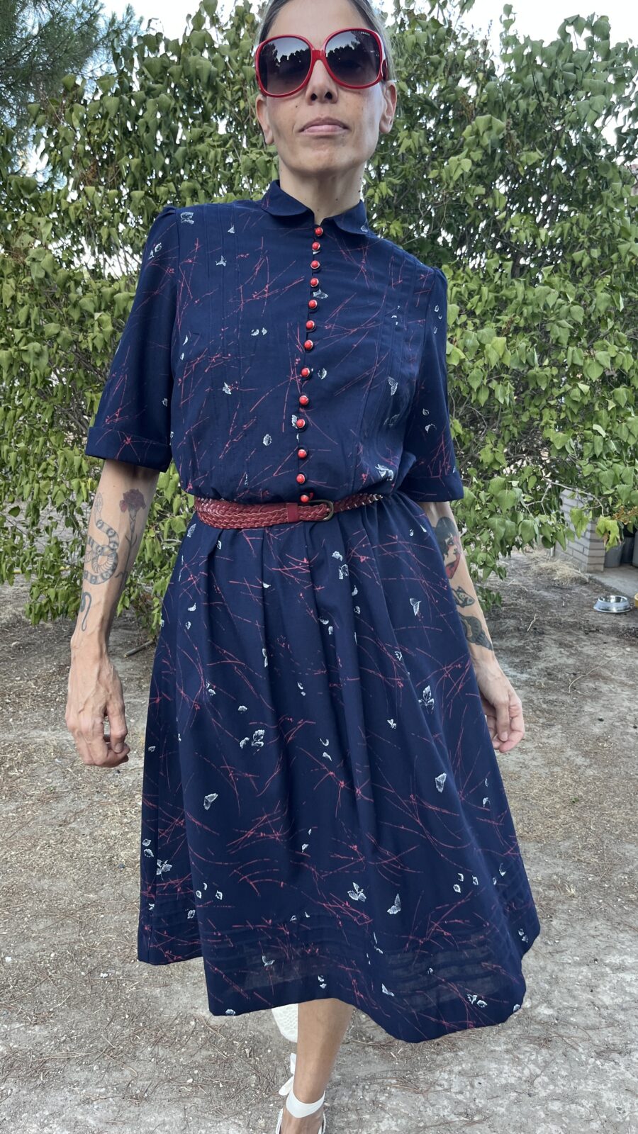Vestido Vintage años 80 con Estampado Abstracto y Detalle de Botonería