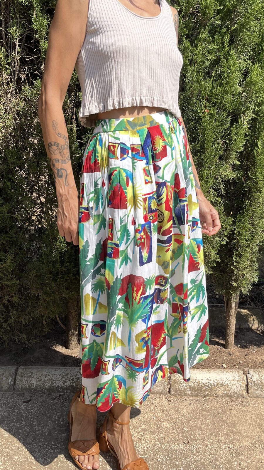 Falda Vintage Años 80 con Estampado Tropical y Forro Interior - Imagen 4