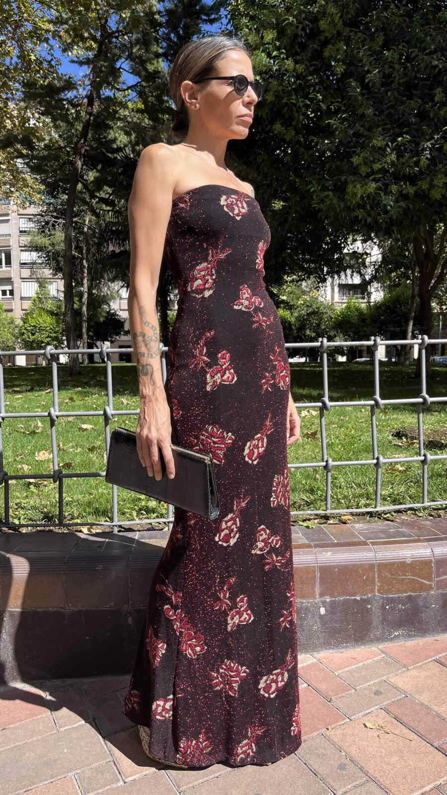 Vestido largo palabra de honor en punto elástico con lúrex años 90 - Imagen 13