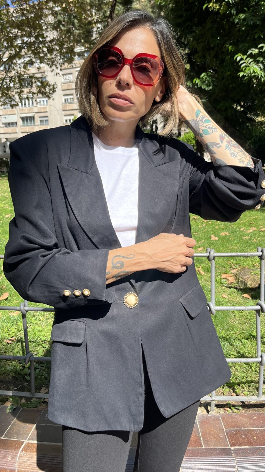 Blazer negro de un botón “José Luis Lobera” finales de los 80
