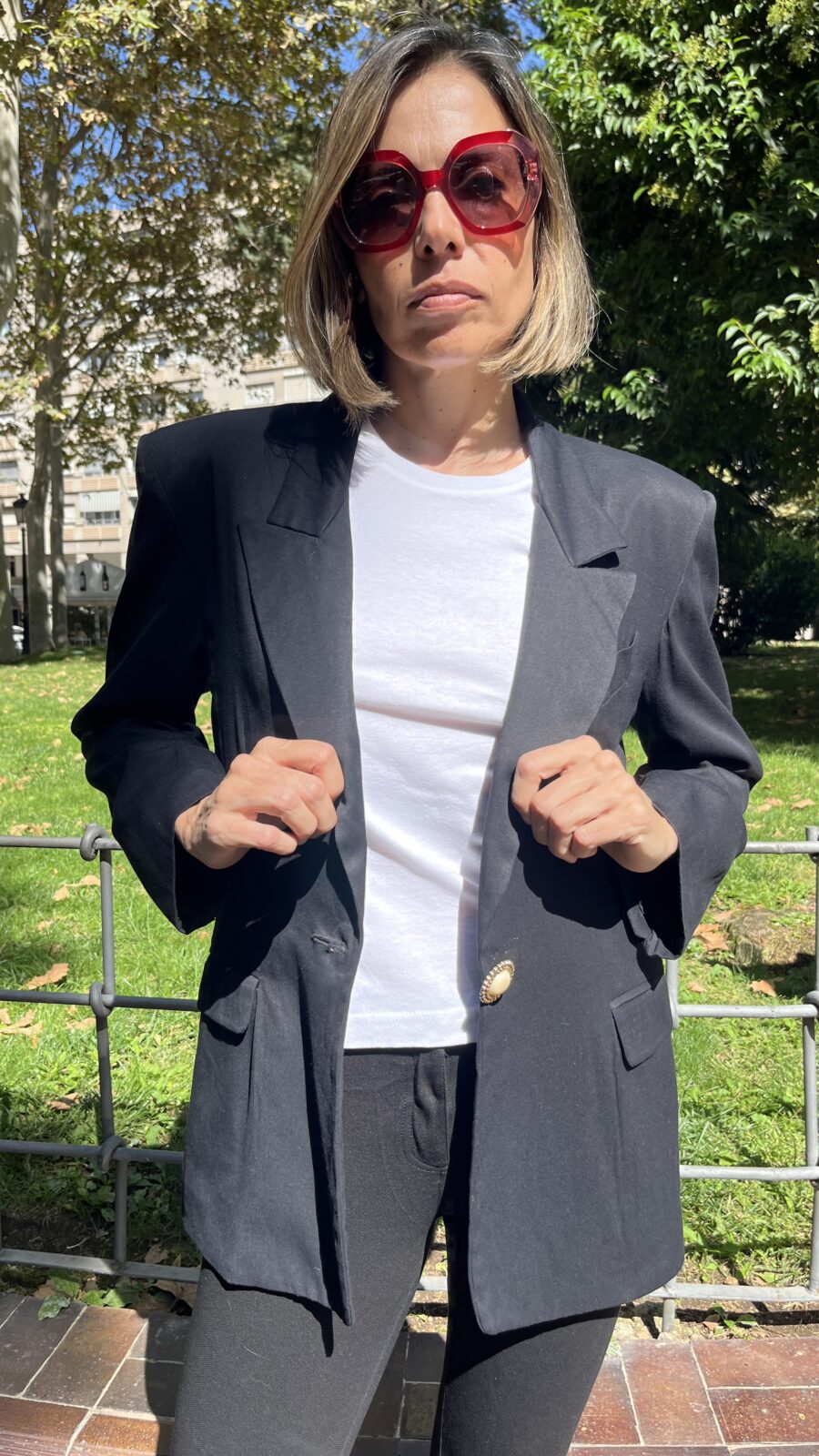 Blazer negro de un botón “José Luis Lobera” finales de los 80 - Imagen 3