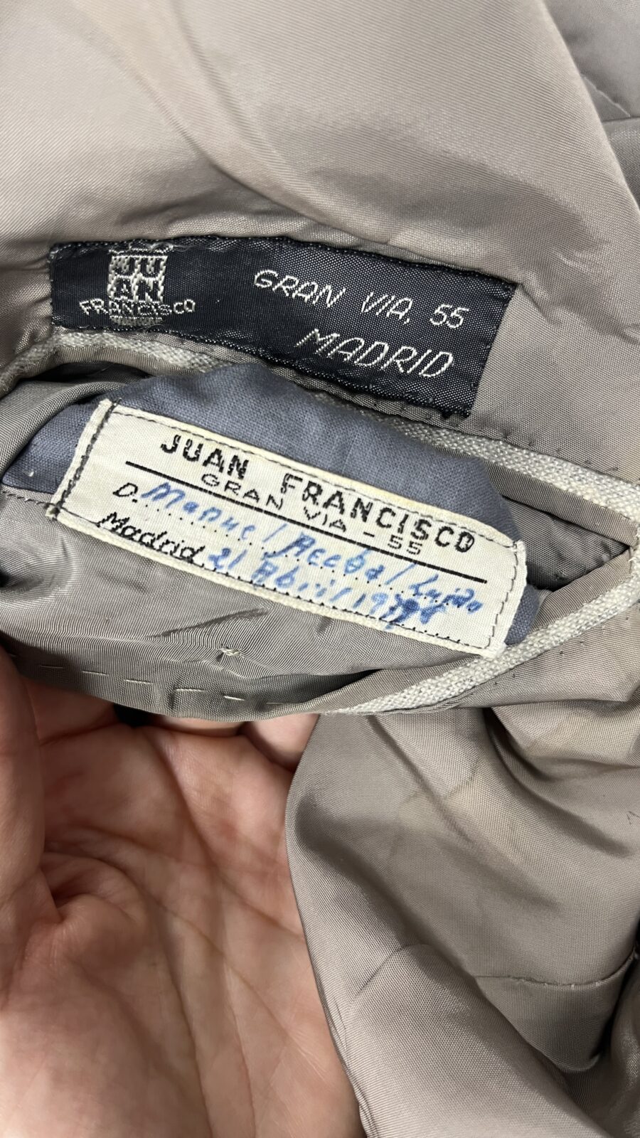 Blazer sastrero gris piedra “Juan Francisco” Madrid, encargo 1979 - Imagen 16