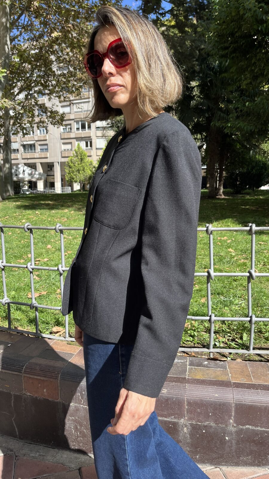 Blazer negra con botones joya, Made in Spain finales de los 80 - Imagen 9