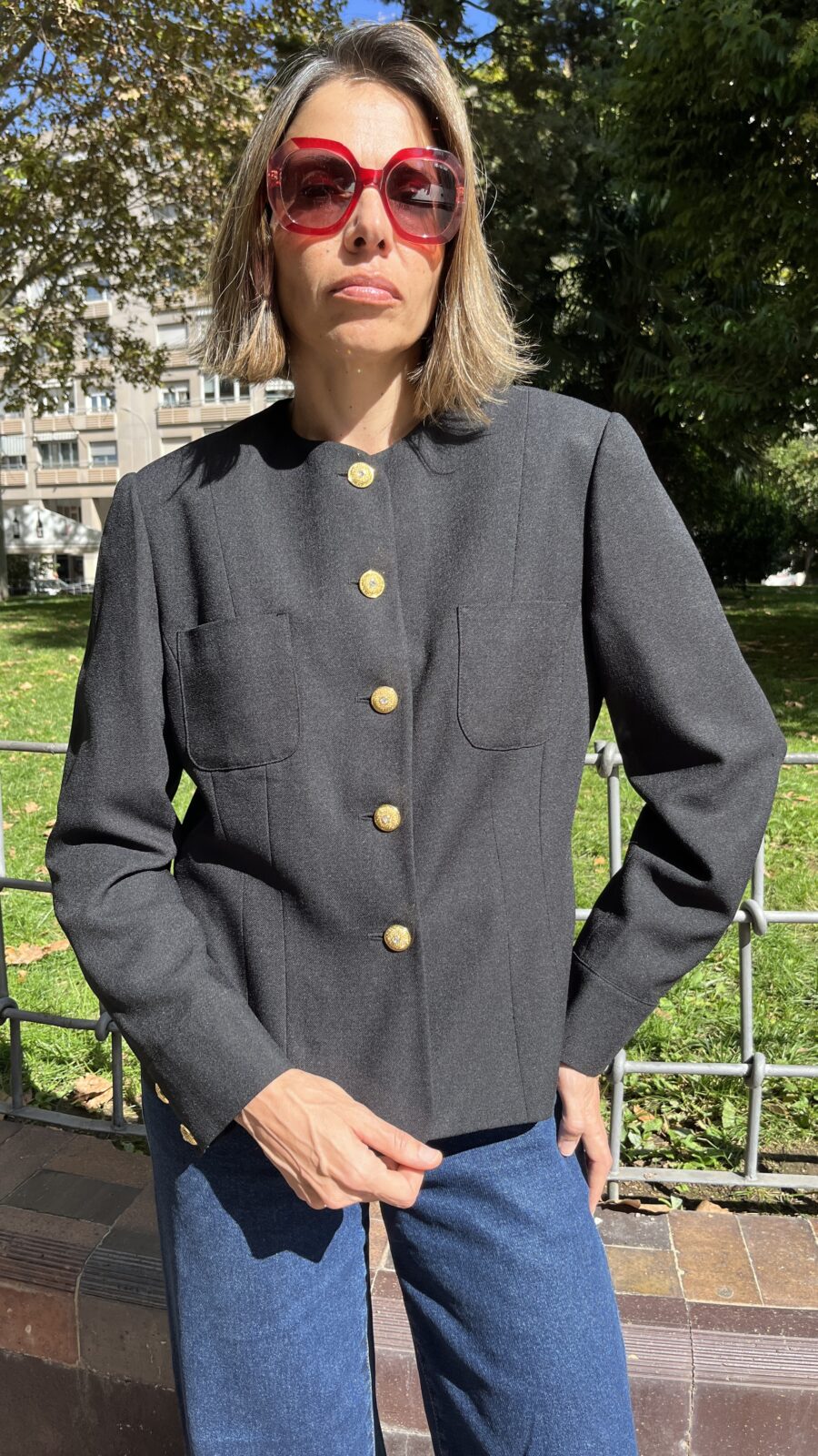 Blazer negra con botones joya, Made in Spain finales de los 80 - Imagen 10